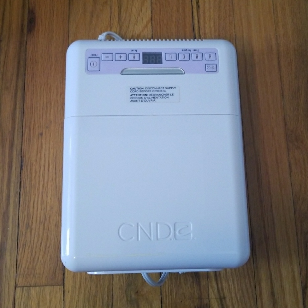 CND shellac and gel curing lamp